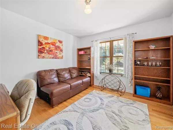 4445 Old Warner Court, Brighton Twp, MI 48380