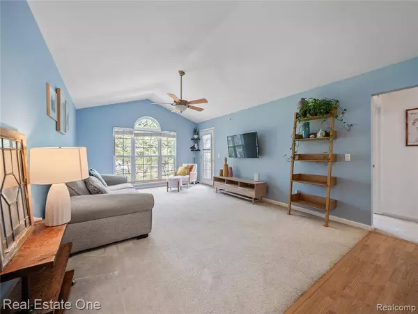 4259 Deeside Drive, Brighton, MI 48116