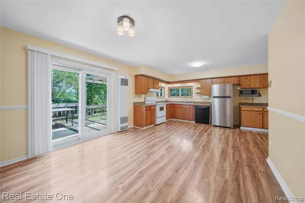 330 Harvard Drive, Oceola Twp, MI 48843