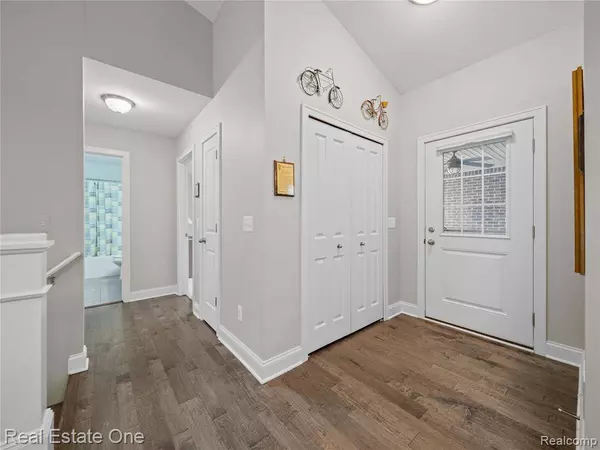 1907 Genoa Circle, Genoa Twp, MI 48843