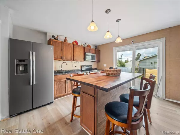 5276 Ethel Boulevard, Brighton Twp, MI 48116