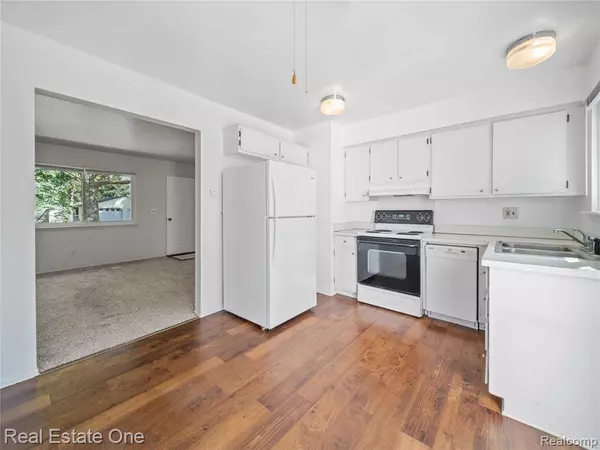 796 Devonshire Boulevard, Brighton, MI 48116