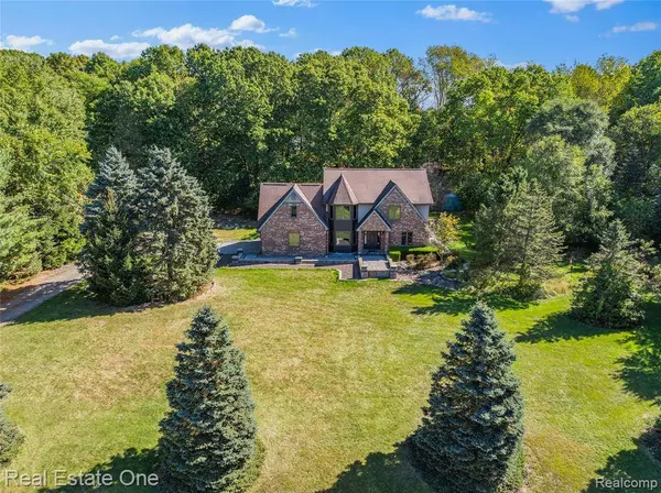 4097 Merna Lane, Brighton Twp, MI 48380