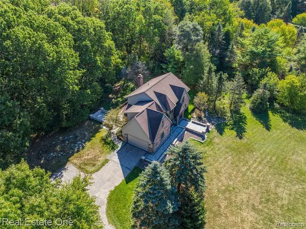 4097 Merna Lane, Brighton Twp, MI 48380