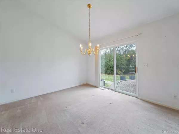 4203 Pond RUN, Canton, MI 48188