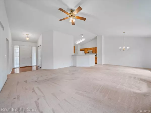 4203 Pond RUN, Canton, MI 48188