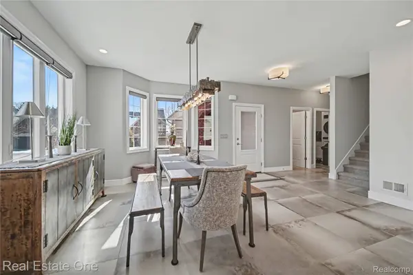 3616 Bay Harbor DR, Brighton, MI 48114