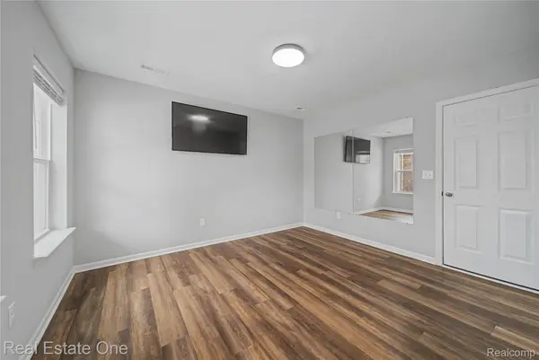 537 Anne AVE, Brighton, MI 48116