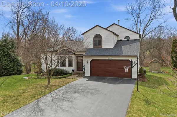 3170 Skyview CT, Brighton Township, MI 48114