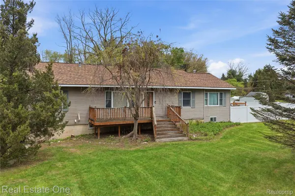 4915 E M 36, Hamburg Township, MI 48169