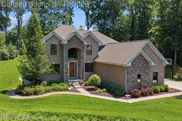5575 Ciderberry DR, Genoa Township, MI 48116