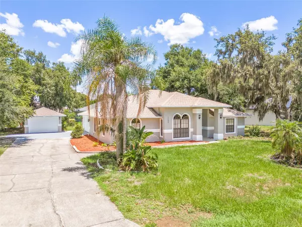 1102 BERKLEY LN, Winter Haven, FL 33880