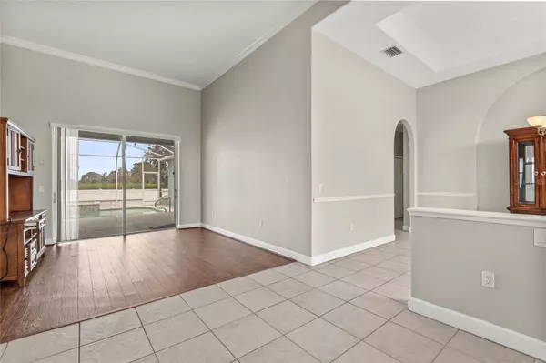 402 TERRANOVA ST, Winter Haven, FL 33884