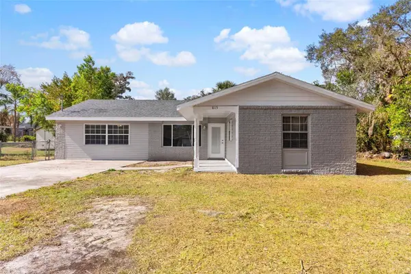 815 N HENDRY AVE, Fort Meade, FL 33841