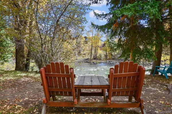 850 Blue River Pkwy #E5, Silverthorne, CO 80498