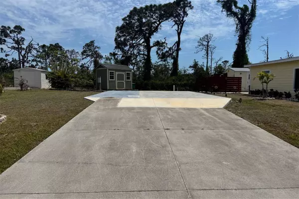 20 TURTLE BAY CIR, Englewood, FL 34224