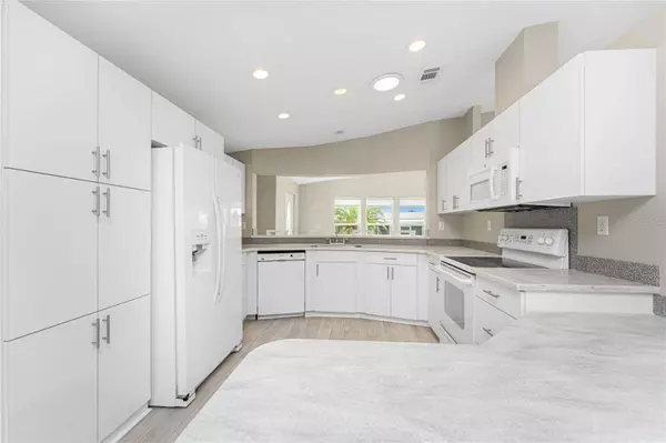 9209 PINEHAVEN WAY, Englewood, FL 34224