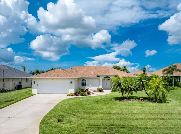 25 MARINER LN, Rotonda West, FL 33947