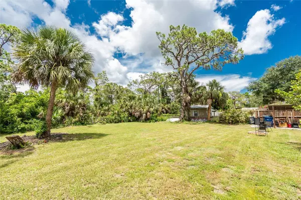 348 W WENTWORTH ST, Englewood, FL 34223