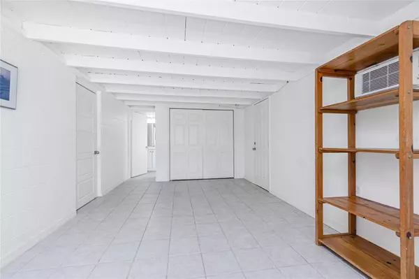 348 W WENTWORTH ST, Englewood, FL 34223