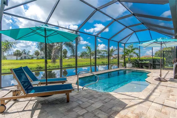 35 MEDALIST CIR, Rotonda West, FL 33947