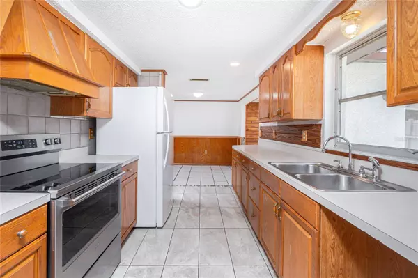 480 LEACH ST, Englewood, FL 34223