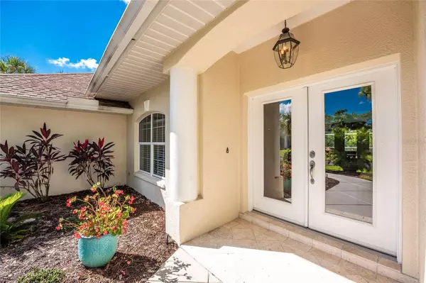 51 PAR VIEW TER, Rotonda West, FL 33947