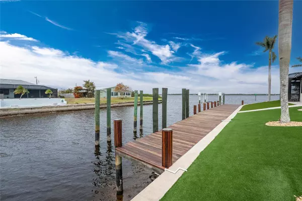 3015 CURRY TER, Port Charlotte, FL 33981