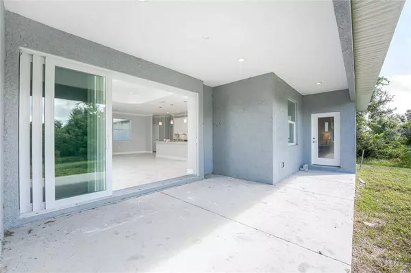 119 WHITE PINE DR, Rotonda West, FL 33947