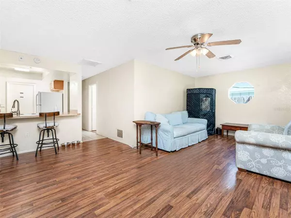 120 W PERRY LN, Englewood, FL 34223