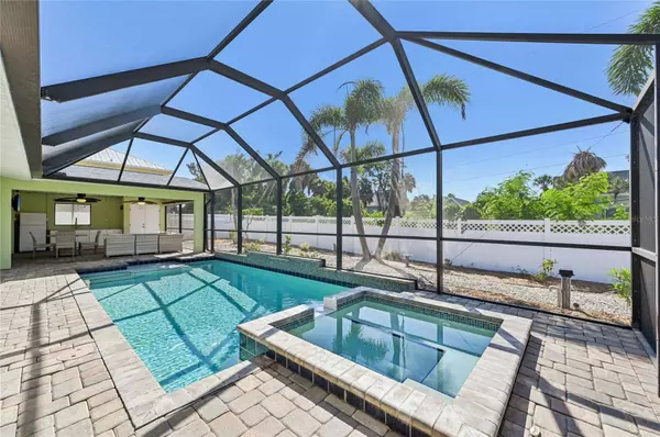 6027 MANASOTA KEY RD, Englewood, FL 34223