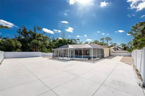 1600 THOMAS ST, Englewood, FL 34223