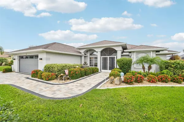 13 CLUBHOUSE RD, Rotonda West, FL 33947