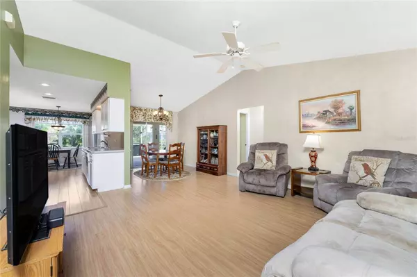 185 MARINER LN, Rotonda West, FL 33947