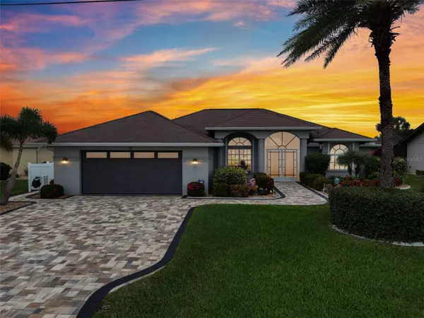 13 CLUBHOUSE RD, Rotonda West, FL 33947