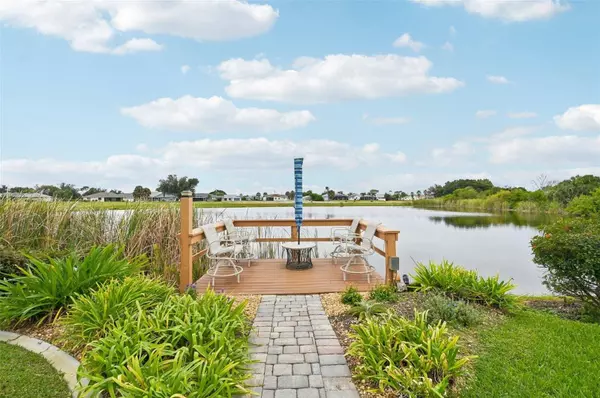 13 CLUBHOUSE RD, Rotonda West, FL 33947