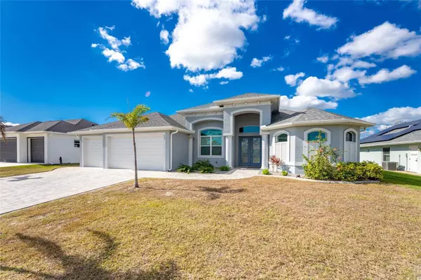 197 ROTONDA BLVD N, Rotonda West, FL 33947