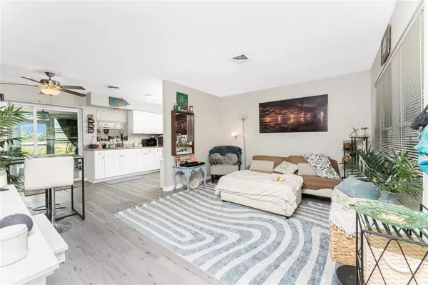 167 & 169 GOLF CLUB LN, Venice, FL 34293