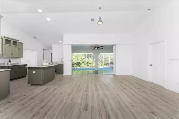 938 MORRISON AVE, Englewood, FL 34223