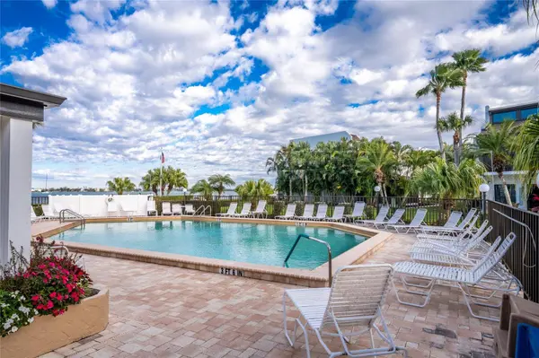 2955 N BEACH RD #A425, Englewood, FL 34223