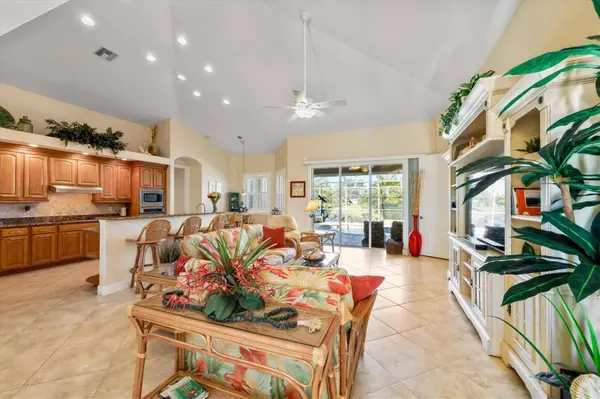 23 and 25 MEDALIST PL, Rotonda West, FL 33947