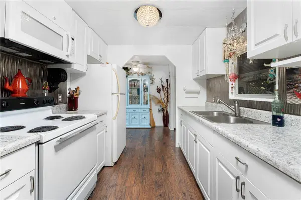 327 CALLE LIANA, Englewood, FL 34224