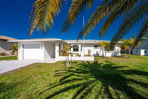 72 OAKLAND HILLS CT, Rotonda West, FL 33947