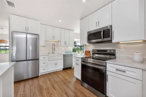 9 OAKLAND HILLS CT, Rotonda West, FL 33947