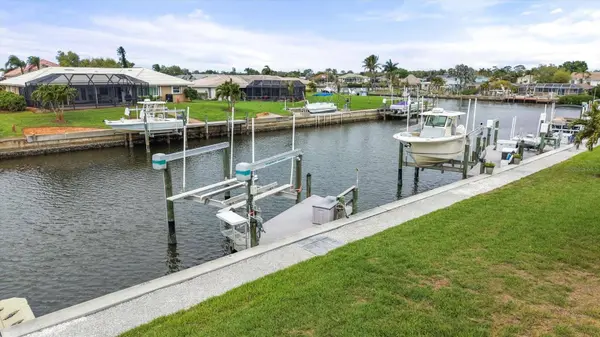 35 OAKWOOD DR N #35, Englewood, FL 34223