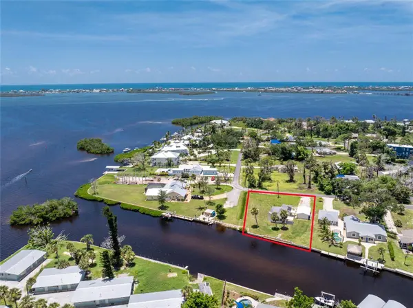 1899 RIVERSIDE DR, Englewood, FL 34223