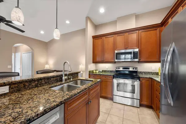 1000 TOPELIS DR, Englewood, FL 34223