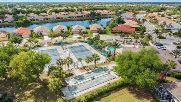 1000 TOPELIS DR, Englewood, FL 34223