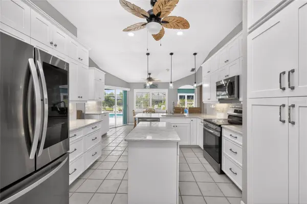 45 BUNKER RD, Rotonda West, FL 33947