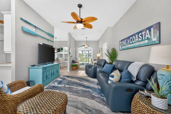 45 BUNKER RD, Rotonda West, FL 33947